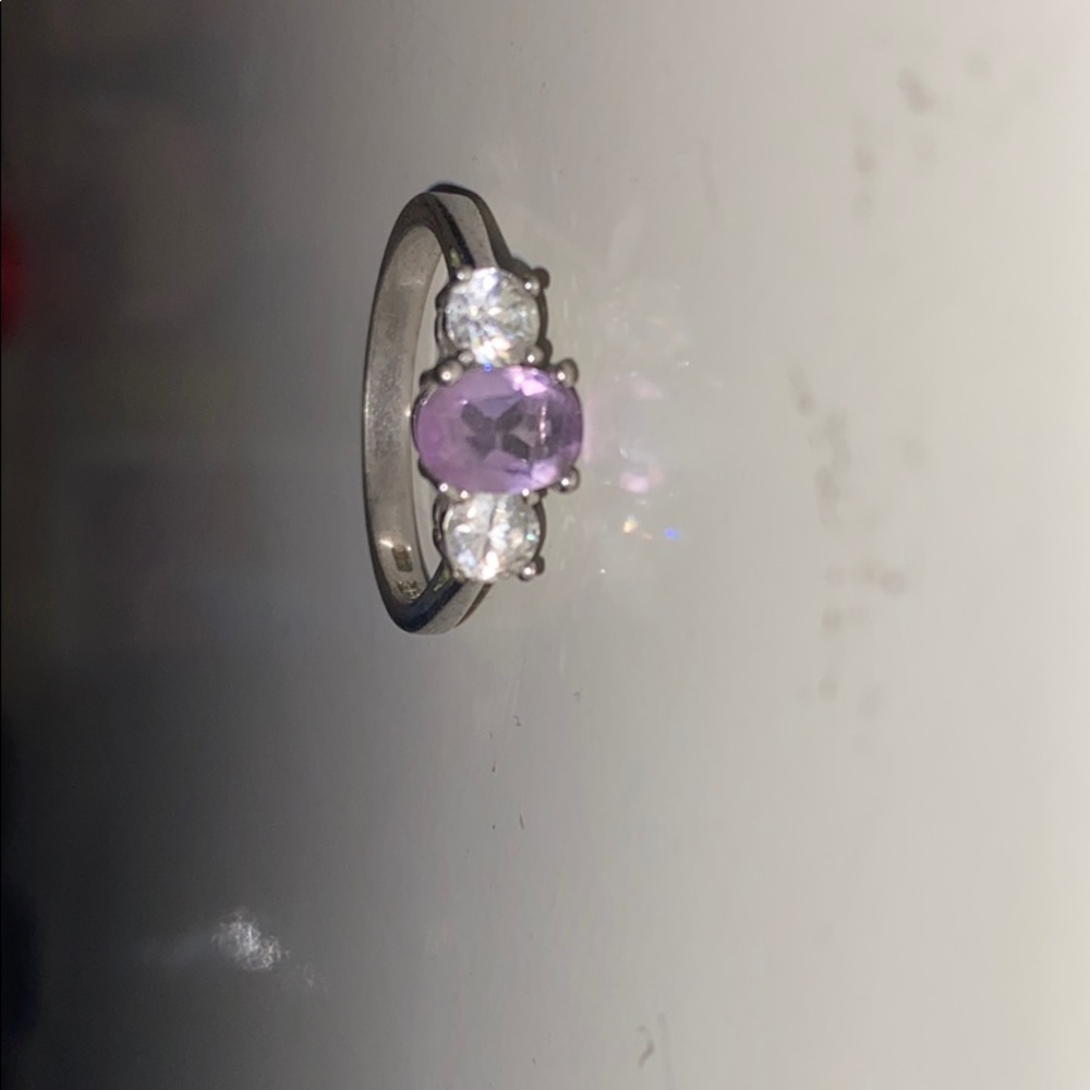 ring - Picture 2 of 2